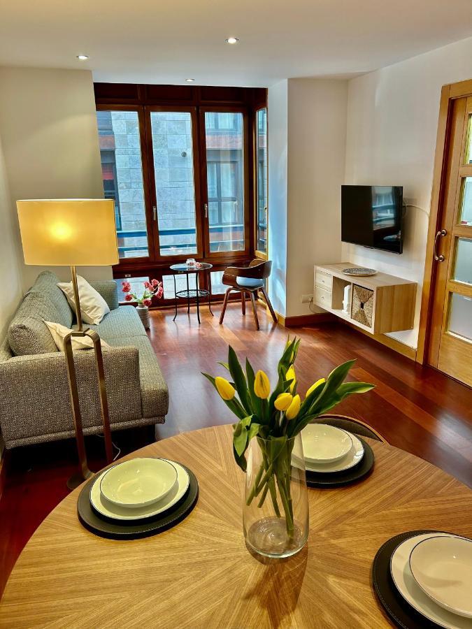 Yalta Apartments Gijón Esterno foto