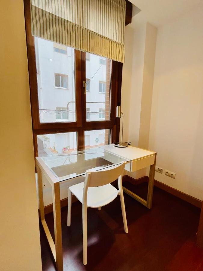 Yalta Apartments Gijón Esterno foto